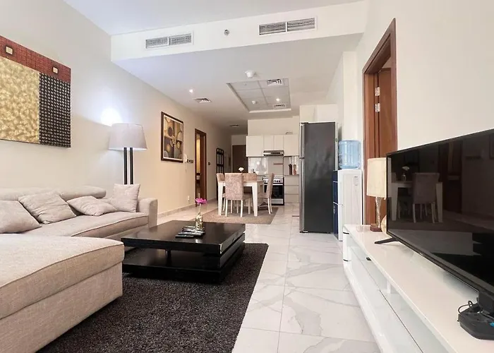 Luxurious Bedroom Apartment With Pool L Business Bay Canal L 10 Min To Dubai Mall L Burj Khalifa L Down Town